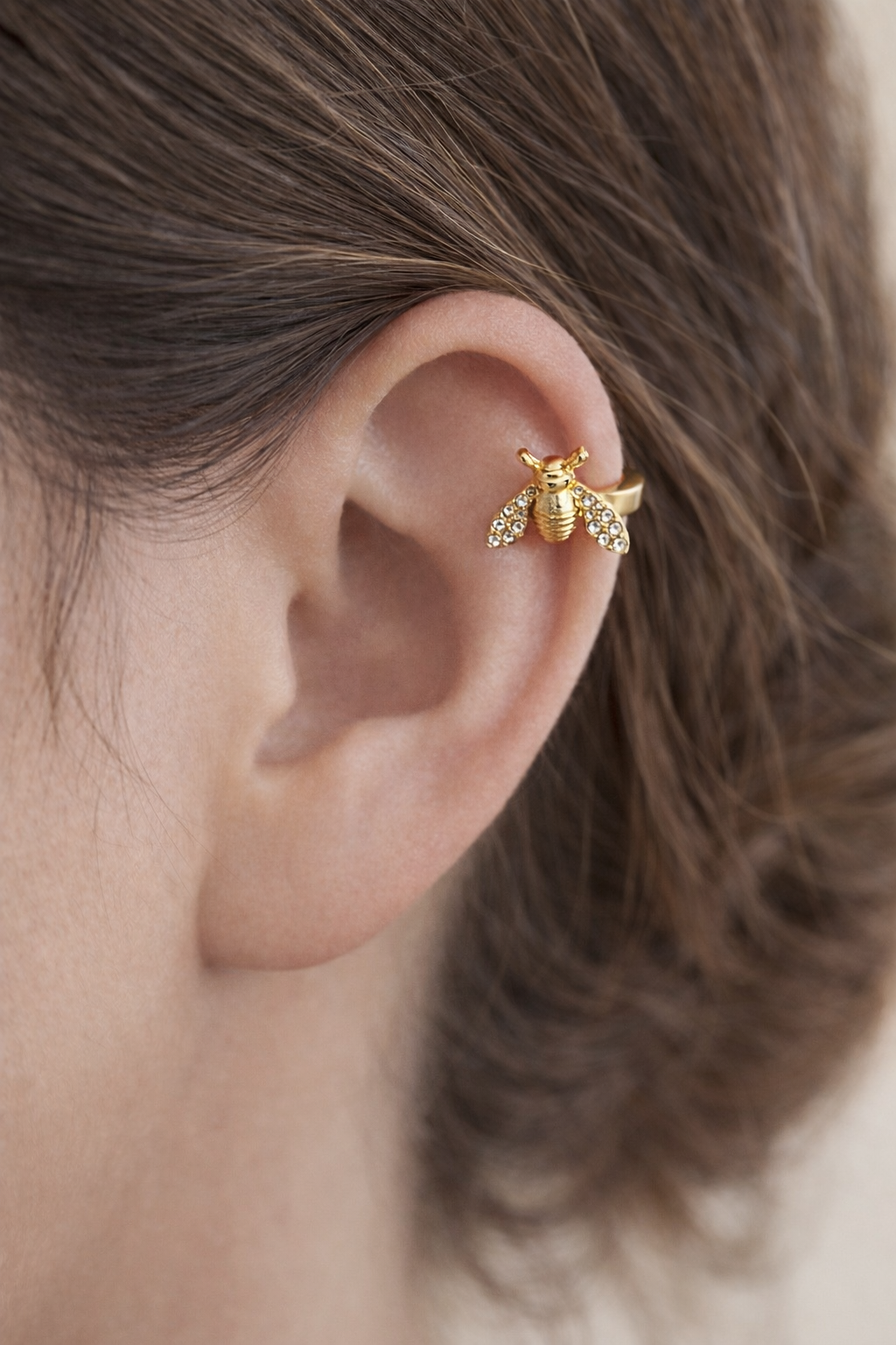Spectaculaire Abeille Earcuff