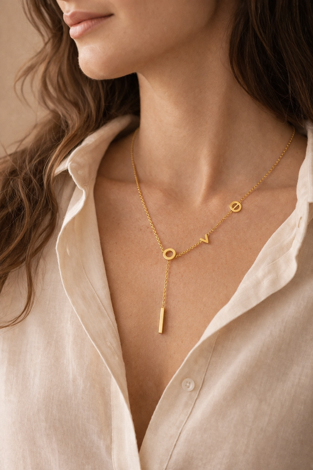 Captivant Collier Cravate Y “Love” – Éclat Céleste